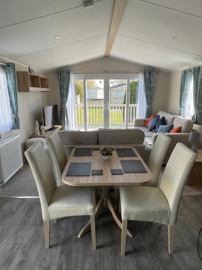 Private Rented Caravan Situated At Southview Holiday Park Winthorpe (Lincolnshire) Exterior foto
