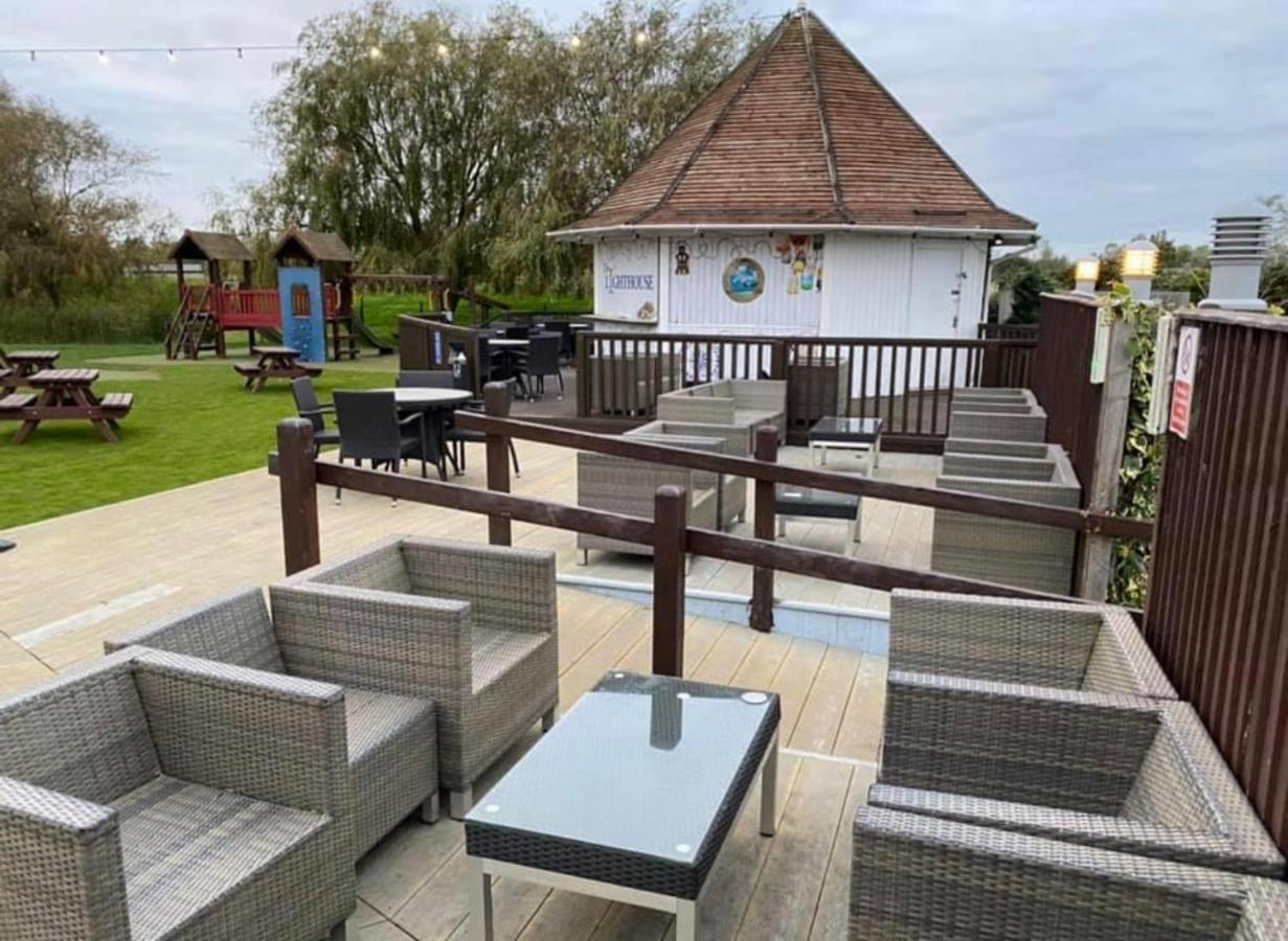 Private Rented Caravan Situated At Southview Holiday Park Winthorpe (Lincolnshire) Exterior foto
